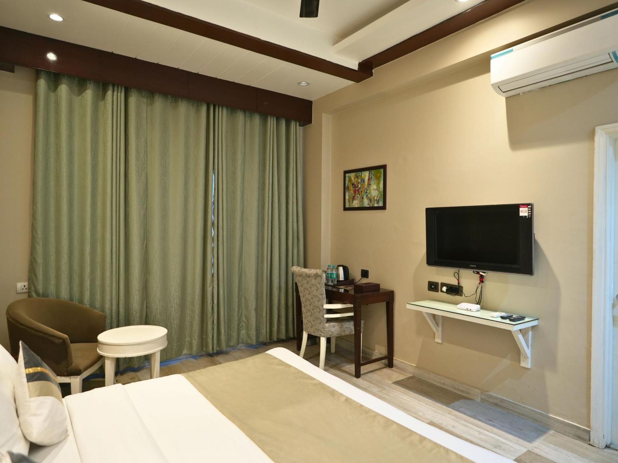 Skon Boutique By Orion Hotels New Delhi Buitenkant foto