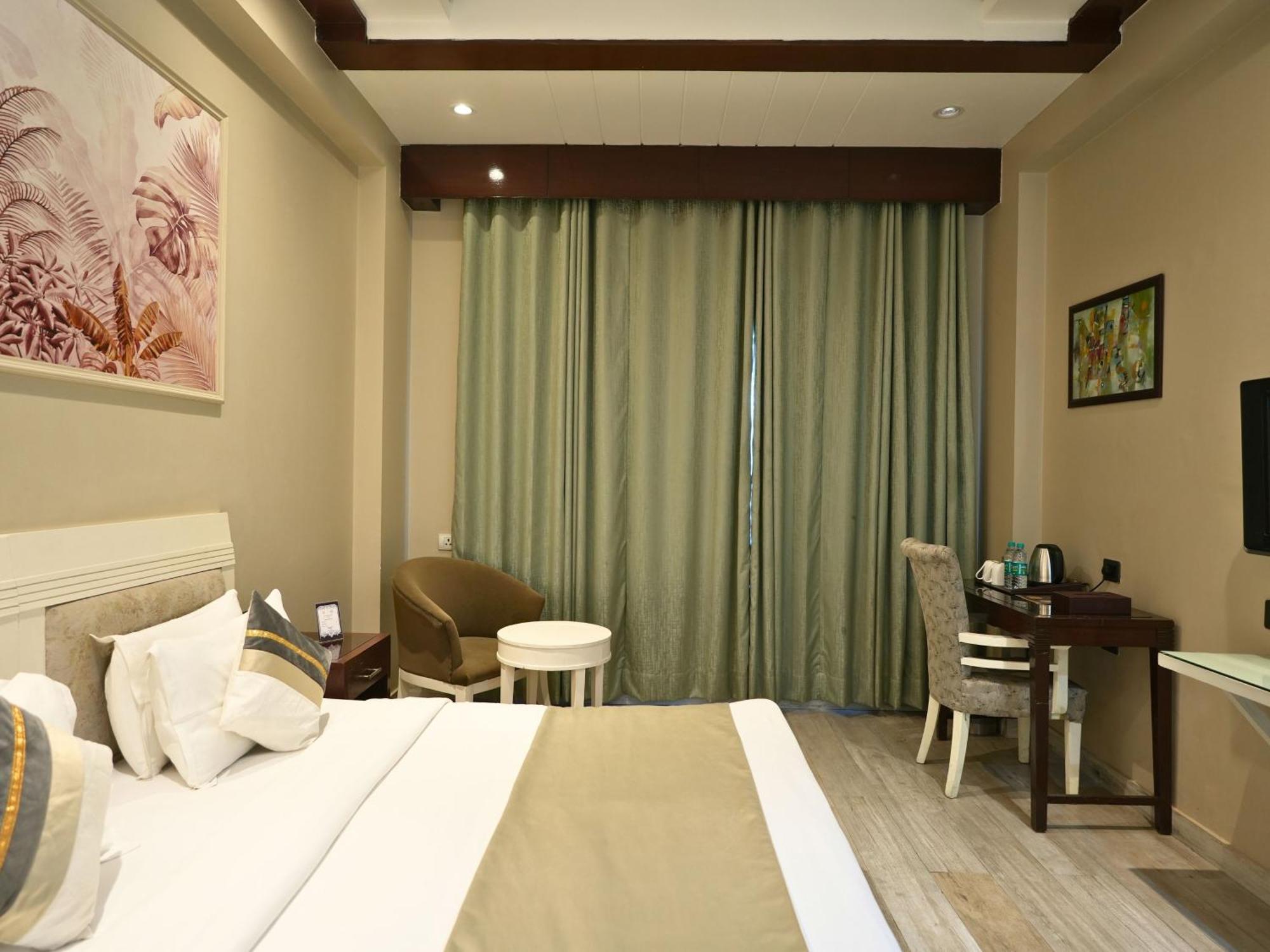 Skon Boutique By Orion Hotels New Delhi Buitenkant foto