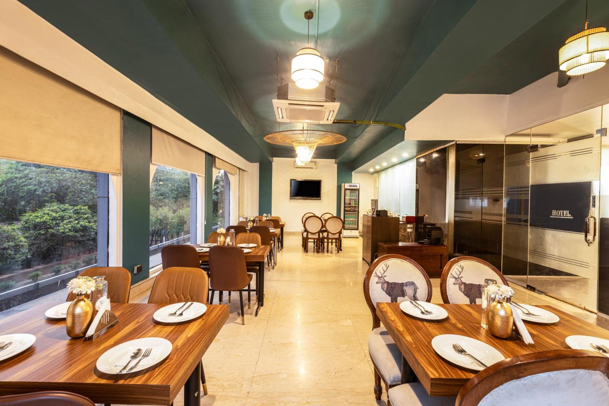 Skon Boutique By Orion Hotels New Delhi Buitenkant foto