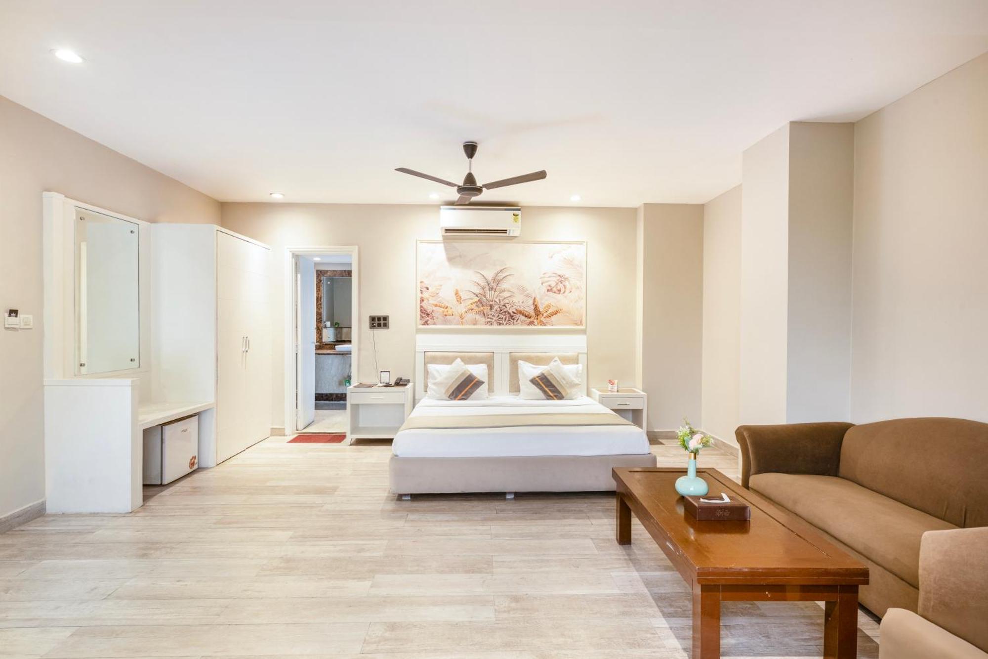 Skon Boutique By Orion Hotels New Delhi Buitenkant foto
