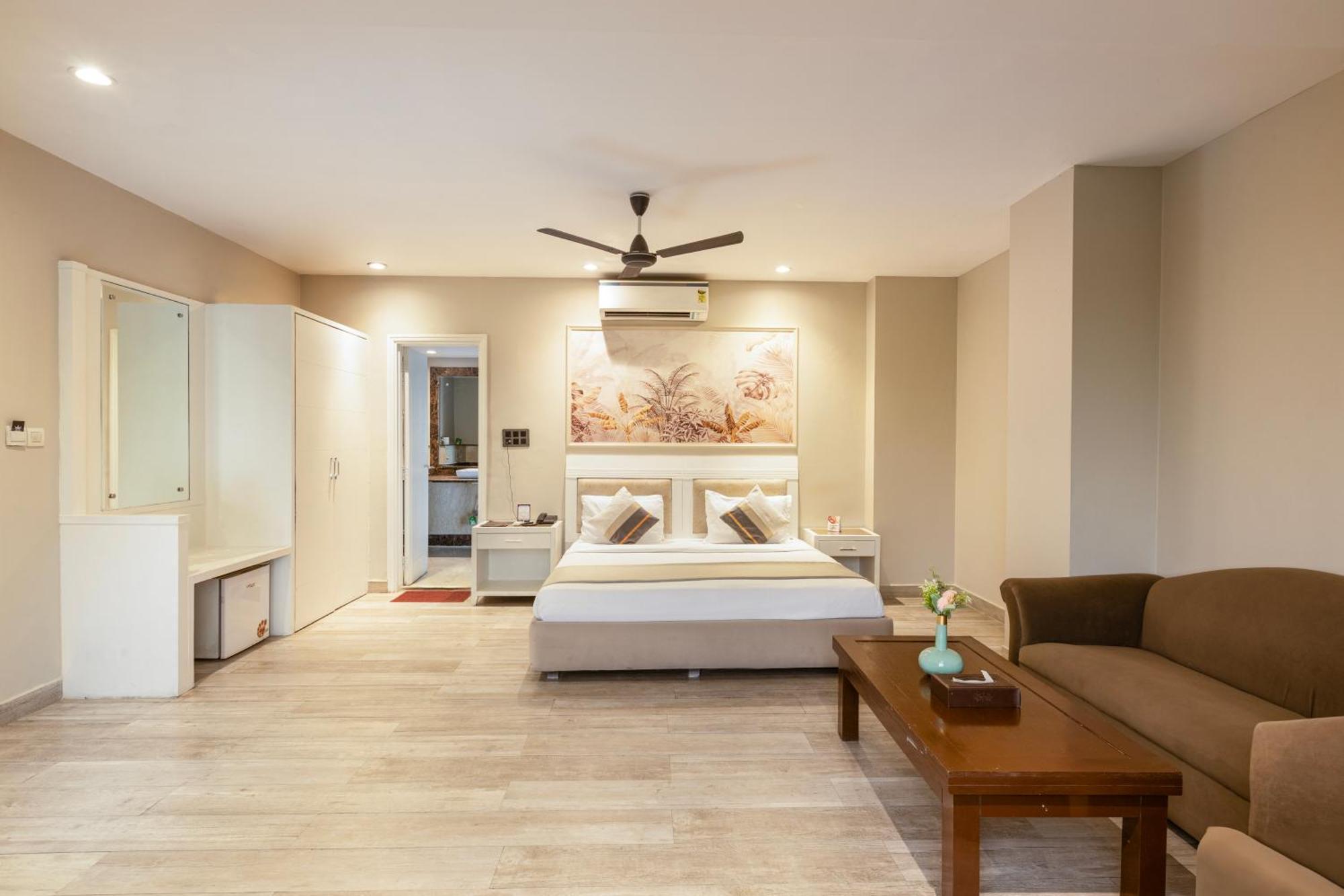Skon Boutique By Orion Hotels New Delhi Buitenkant foto