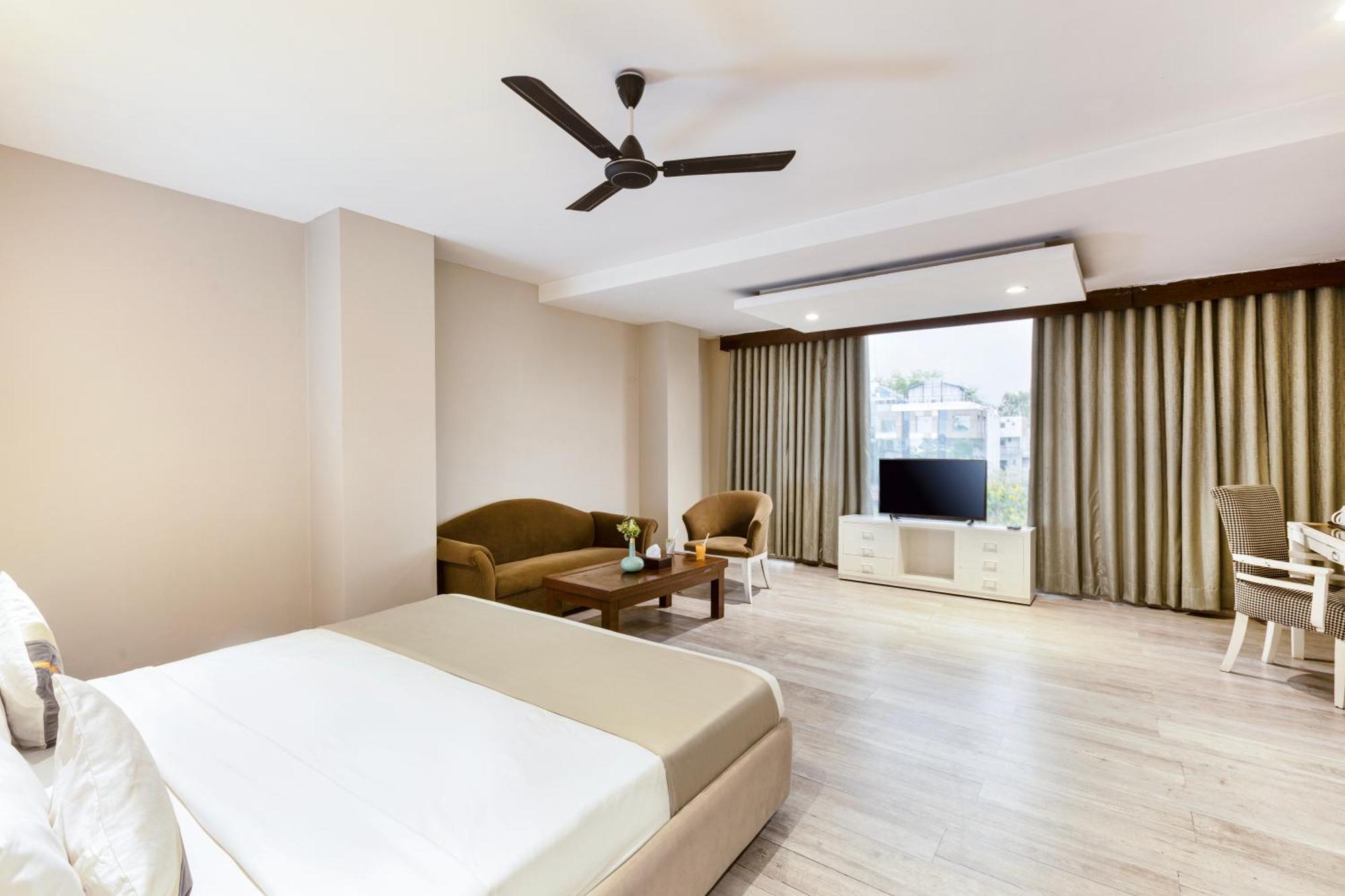 Skon Boutique By Orion Hotels New Delhi Buitenkant foto